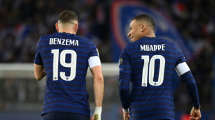 Bleus: Benzema et Mbapp&eacute;, une relation scrut&eacute;e