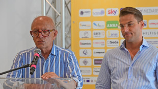 Gubitosi passa il testimone di Giffoni, 'vi guidi la poesia'