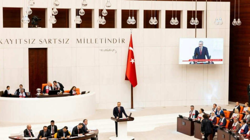 Turqu&iacute;a cierra sus puertos y su espacio a&eacute;reo a naves de Israel