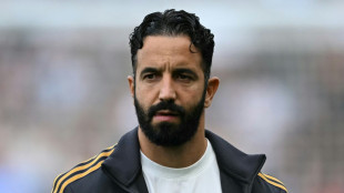 Manchester United cai na Copa da Liga para time da 4&ordf; divis&atilde;o