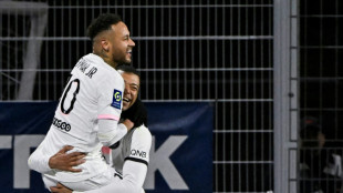 L1: Double triples de Neymar et Mbapp&eacute;, le Paris SG tranquille &agrave; Clermont