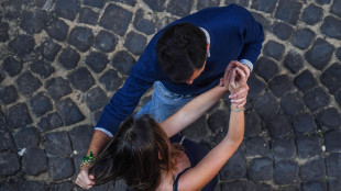 Molesta ragazzine, muore dopo essere stato aggredito