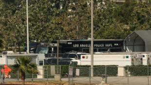 Explos&atilde;o deixa tr&ecirc;s mortos em centro de treinamento da pol&iacute;cia em Los Angeles