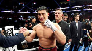 Boxe: Canelo tombe de haut face &agrave; Bivol, qui conserve son titre WBA des mi-lourds
