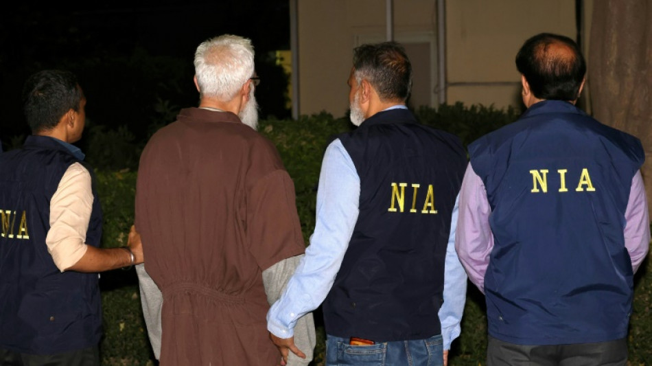 India questions Mumbai-attacks accused after extradition