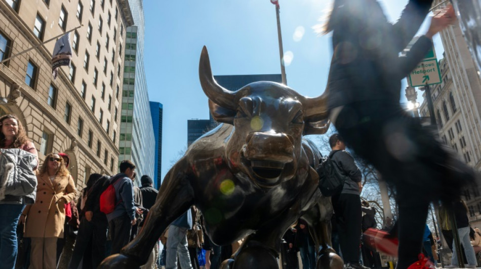 US stocks end at records as markets eye tariff deadline