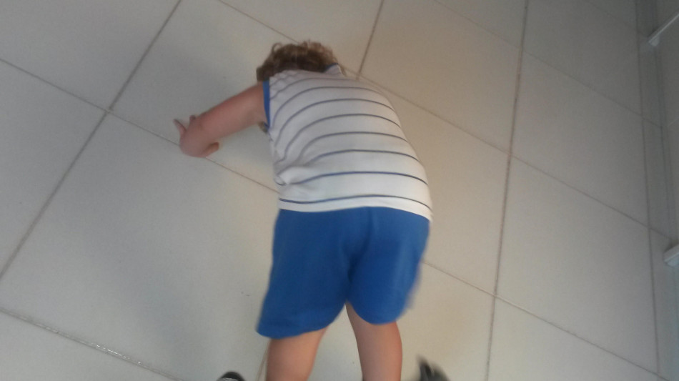 Nuovi indizi sul perch&eacute; non ricordiamo i primi anni di vita