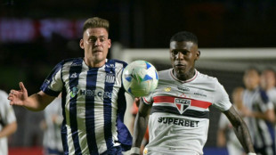 S&atilde;o Paulo vence Talleres (2-1) e avan&ccedil;a como 1&ordm; do Grupo D da Libertadores