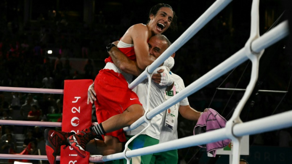 La campeona ol&iacute;mpica argelina de boxeo Khelif presenta una denuncia en Par&iacute;s por ciberacoso 