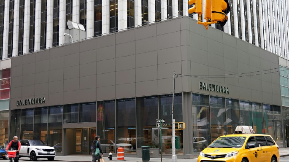 Balenciaga, en el punto de mira tras campa&ntilde;a con ni&ntilde;os