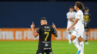 Corinthians perde para o Independiente Del Valle (3-0) e &eacute; eliminado da Libertadores