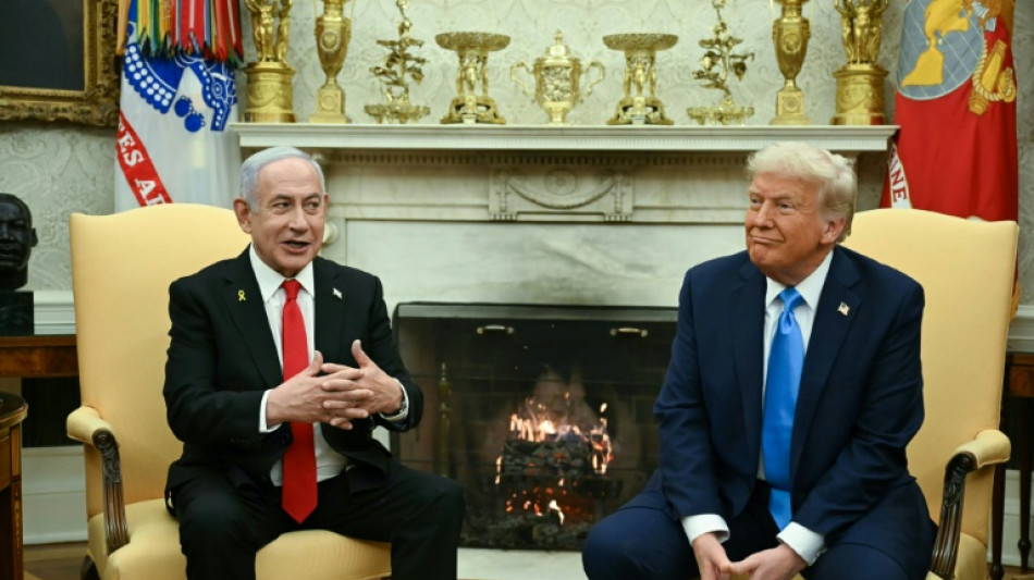 Trump recibe a Netanyahu y dice que los palestinos "adorar&iacute;an" irse de Gaza