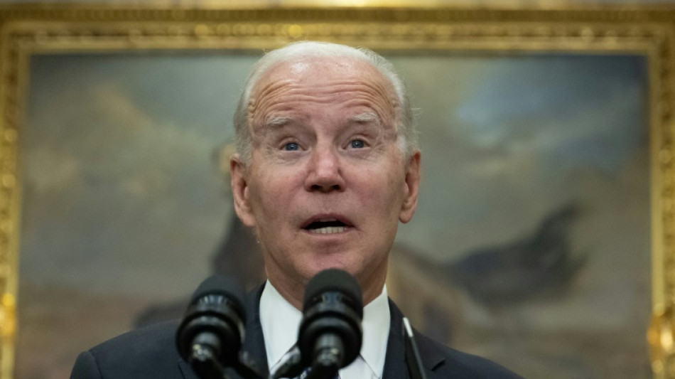 Joe Biden menace de taxer les "profits de guerre" des g&eacute;ants du p&eacute;trole 