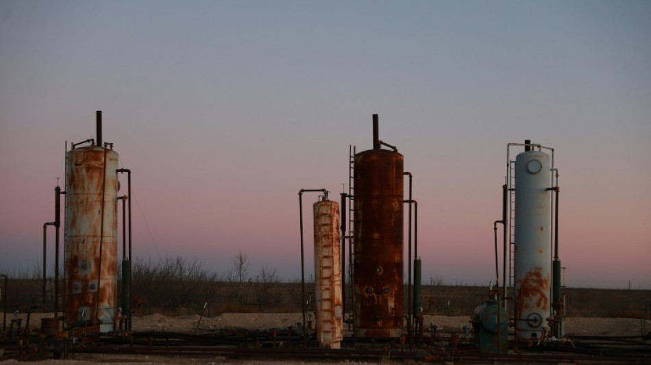 &Ouml;lpreise fallen nach Berichten &uuml;ber Anzapfen der US-&Ouml;lreserven deutlich