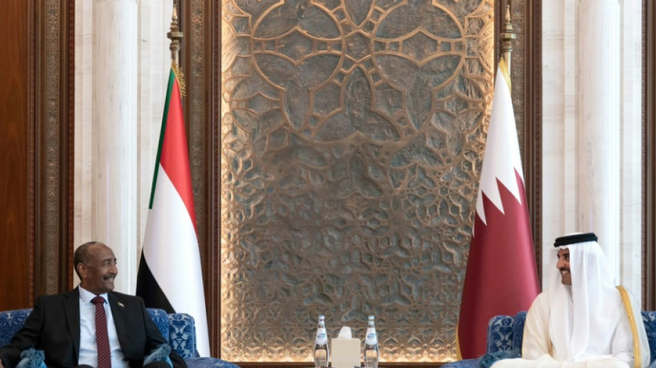War-torn Sudan's army chief meets Qatar ruler in diplomatic push