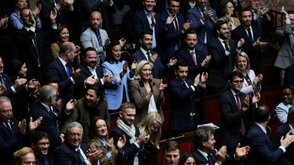 Coup de tonnerre &agrave; l'Assembl&eacute;e: le RN obtient une victoire "historique" contre l'accord franco-alg&eacute;rien de 1968