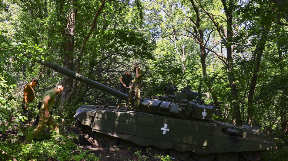 Nato, 'non &egrave; troppo tardi per l'Ucraina, pu&ograve; vincere'