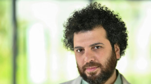 Para o cineasta iraniano Saeed Roustaee, o hijab &eacute; o pre&ccedil;o a pagar para filmar no Ir&atilde;