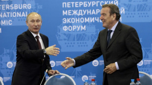 Faeser fordert Ausschluss von Schr&ouml;der aus der SPD