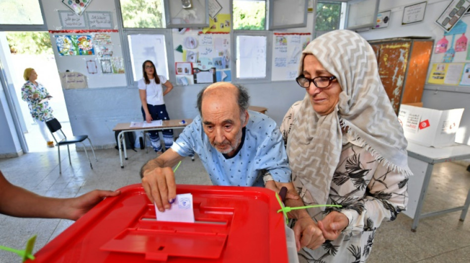 Le r&eacute;f&eacute;rendum, une "nouvelle chance" pour nombre de Tunisiens