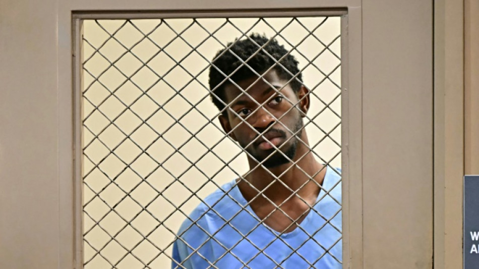 Acusan a rapero Lil Nas X tras deambular desnudo por Los Ángeles