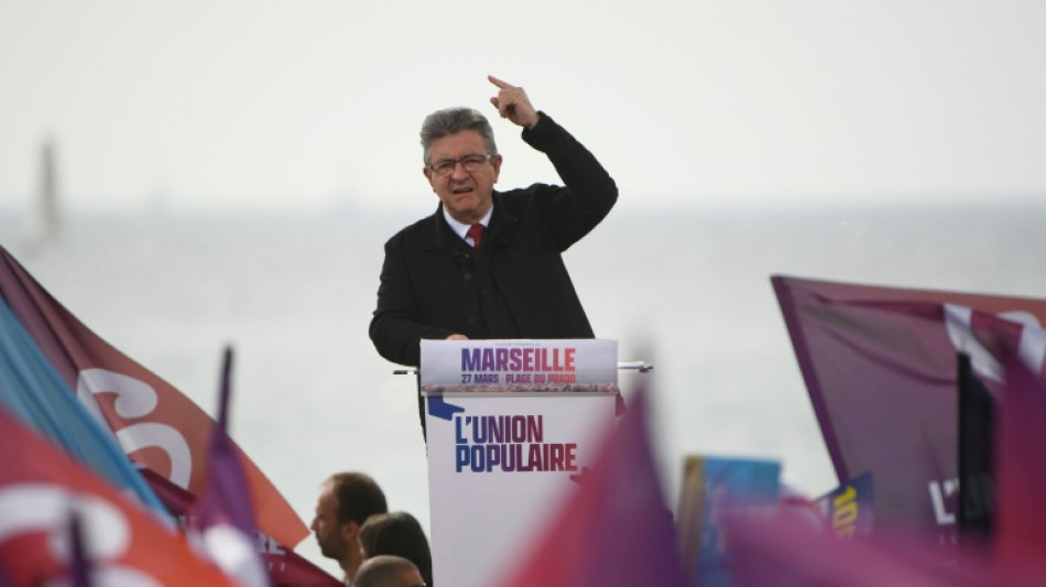 Pr&eacute;sidentielle: un dimanche de mobilisation avant la derni&egrave;re ligne droite