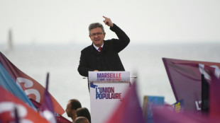 Pr&eacute;sidentielle: un dimanche de mobilisation avant la derni&egrave;re ligne droite