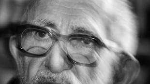 La Iglesia de Francia va a trabajar con el Vaticano para "arrojar luz" sobre el abate Pierre