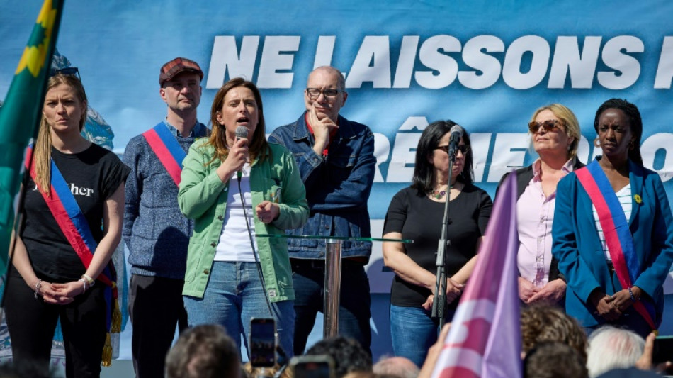 Marine Tondelier réélue sans surprise à la tête des Ecologistes