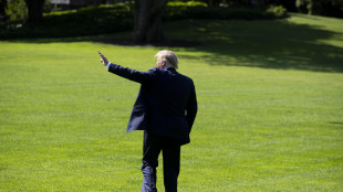 Trump, grazia a Maxwell? Nessuno me l'ha chiesto