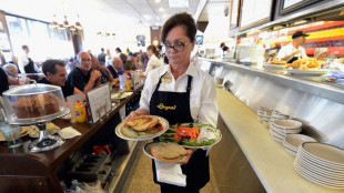 Wirtschaftsweise Schnitzer f&uuml;r Mindestlohnerh&ouml;hung "mit Augenma&szlig;"