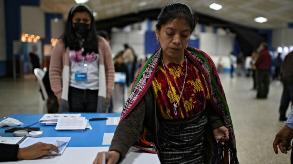 'We want new faces': Guatemalans vote in tense runoff
