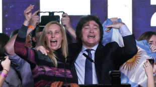 Argentina inicia campanha presidencial com incerteza econ&ocirc;mica e surpresa de Milei