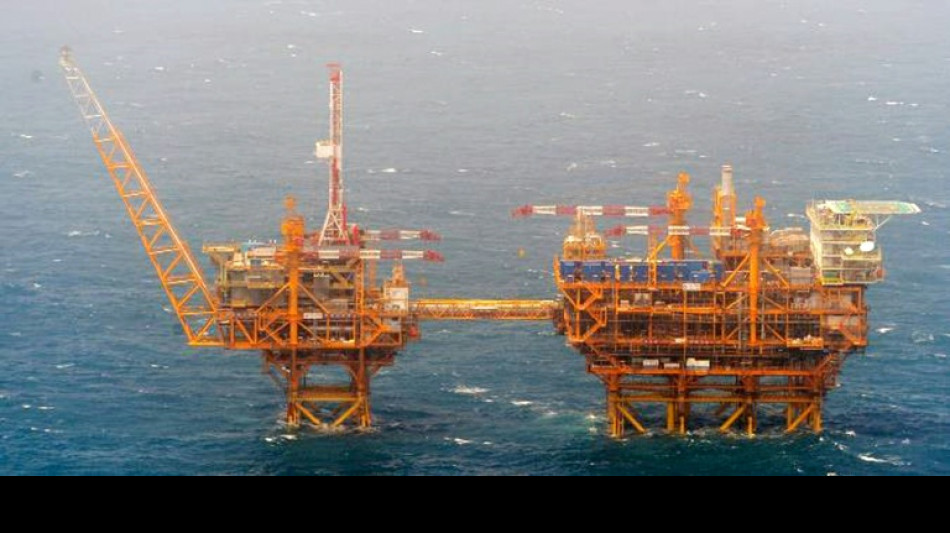 Tokio protesta ante Pekín por un campo gasífero en el mar de China Oriental