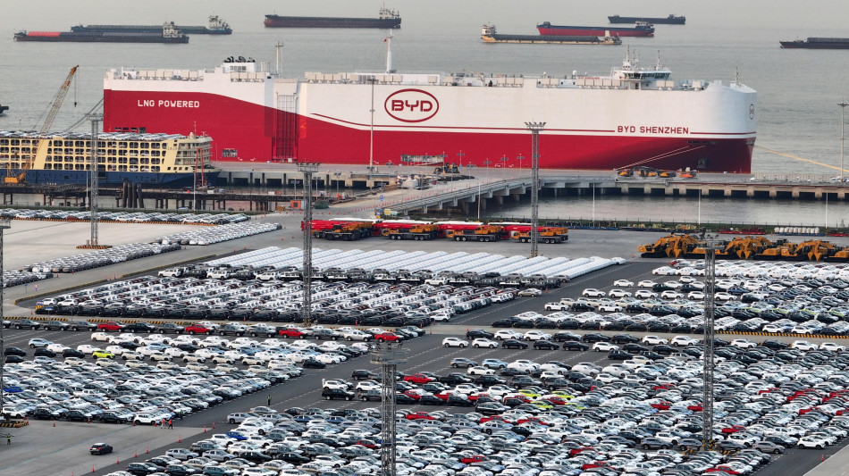 Media Pechino, Cina e Ue vicine all'accordo su dazi alle e-car