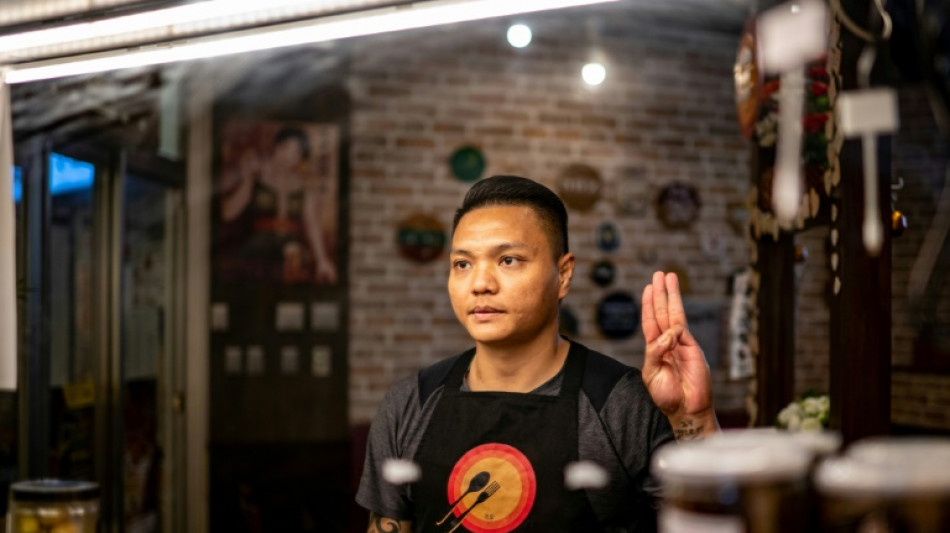 'Nenhum arrependimento', diz ex-jogador birman&ecirc;s refugiado no Jap&atilde;o