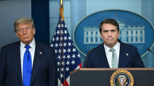 Trump pilonne Obama dans l'espoir de d&eacute;samorcer la pol&eacute;mique Epstein