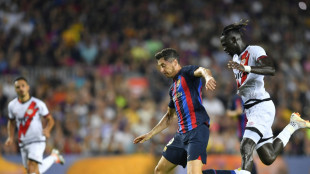 Entt&auml;uschendes Deb&uuml;t f&uuml;r Lewandowski - Barca stolpert 