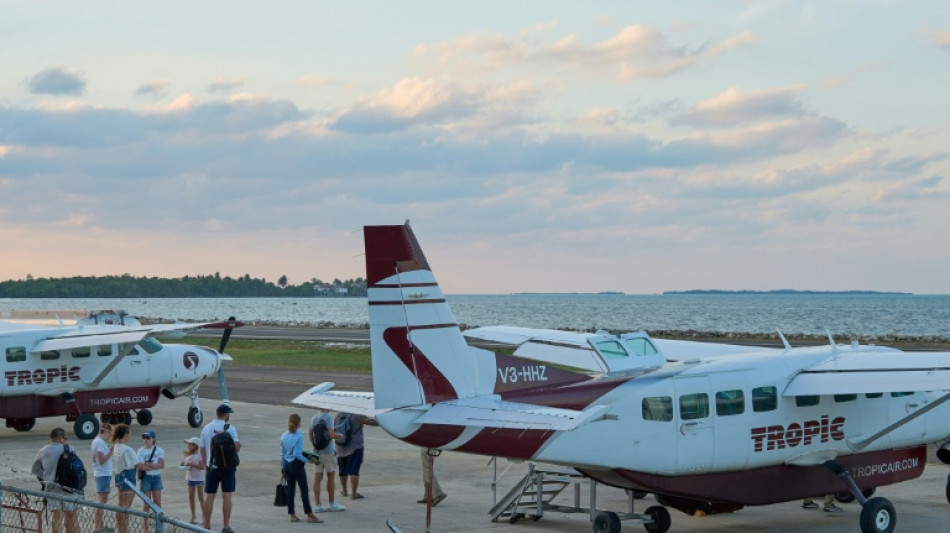 Un pasajero mata a tiros al secuestrador de un avión en Belice