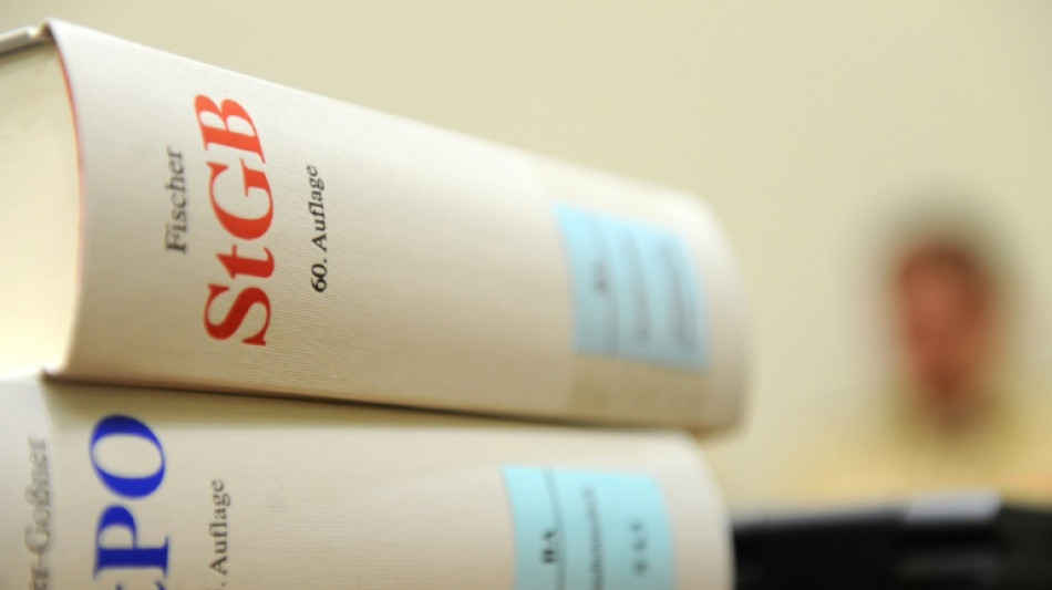 Ermittlungen zu rechtsextremen Gesängen in Bar auf Sylt größtenteils eingestellt