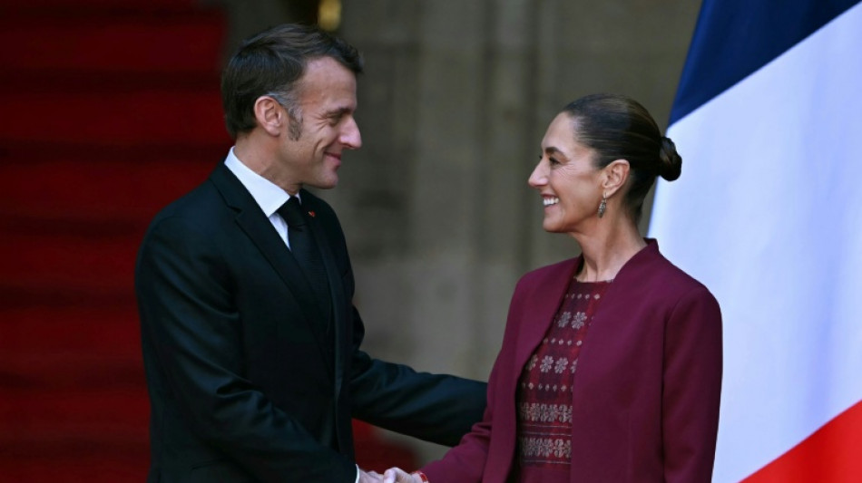 Sheinbaum recebe Macron com foco em comércio e devolução de manuscritos indígenas