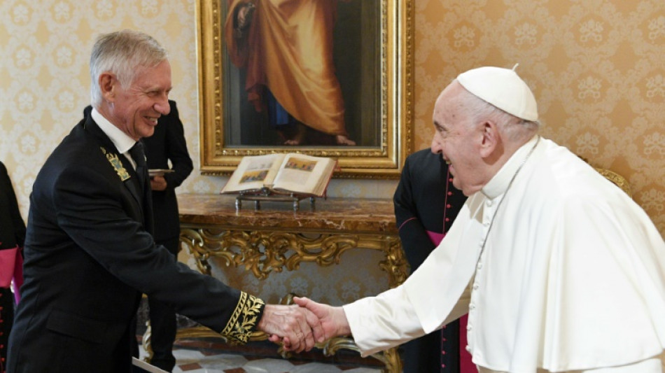Pope 'talks Ukraine peace' with new Russian envoy