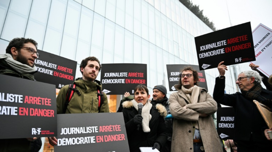 Avant une possible mise en examen, Ariane Lavrilleux r&eacute;affirme n'avoir fait que son "travail de journaliste"