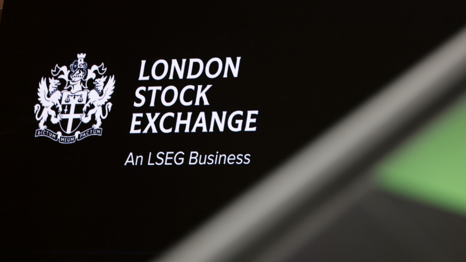 Borsa: l'Europa parte cauta, Londra +0,2%