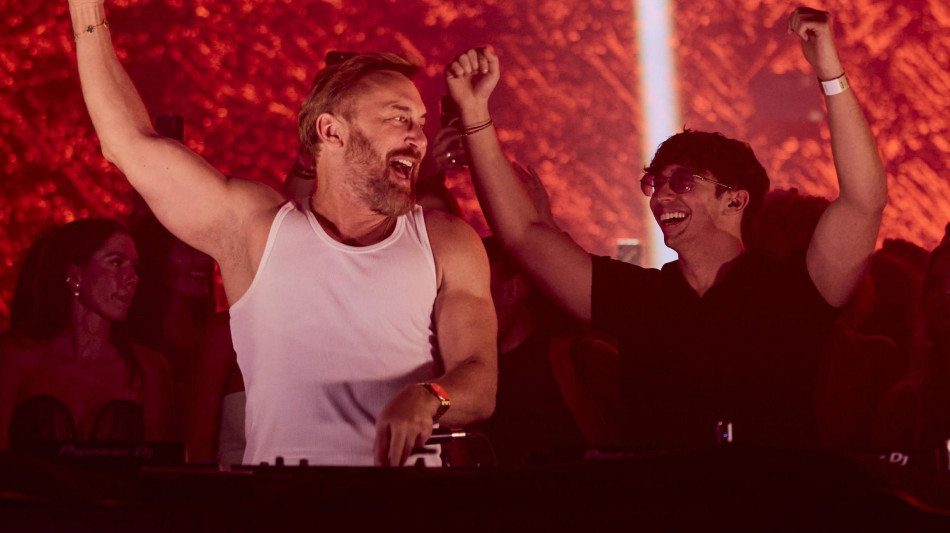 David Guetta, fuori il nuovo singolo Together con Hypaton