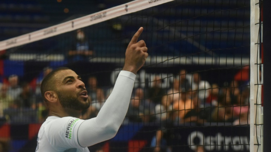 Ligue des nations de volley: troisi&egrave;me titre pour la France victorieuse des Etats-Unis