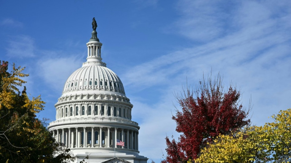 La paralysie budg&eacute;taire touche &agrave; sa fin aux Etats-Unis, sur fond de dissensions d&eacute;mocrates