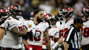 Bucs ace Evans suspended after Saints brawl