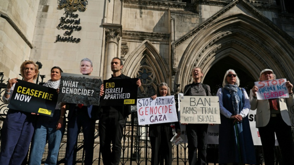 Justi&ccedil;a brit&acirc;nica analisa venda de armas a Israel