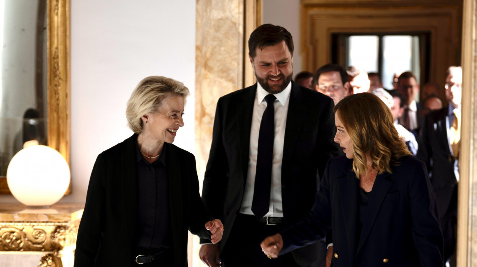 Von der Leyen, 'fiduciosa che con Usa troveremo soluzione'